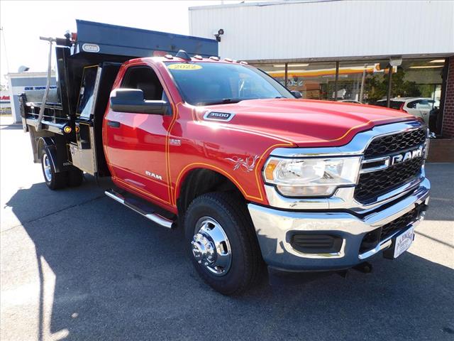 2022 RAM 3500HD DRW 4WD Dump w/ Utility Box:NG194673