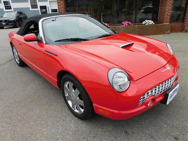 2002 Ford Thunderbird Deluxe