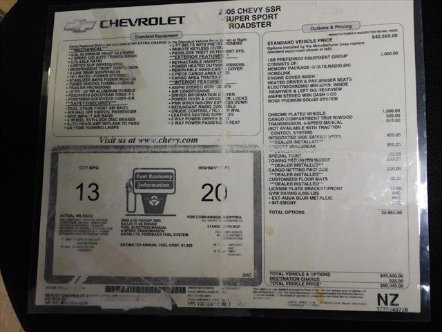 2005 Chevrolet SSR LS