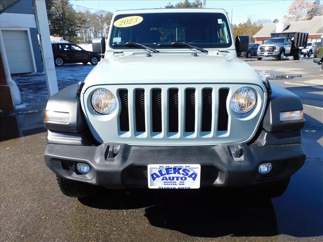 2023 Jeep Wrangler Sport S:PW639404