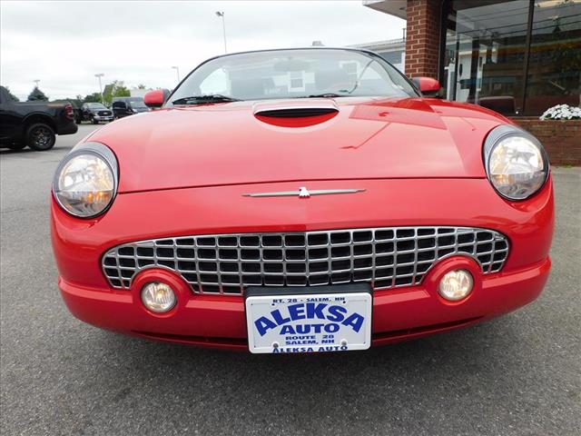 2002 Ford Thunderbird Deluxe