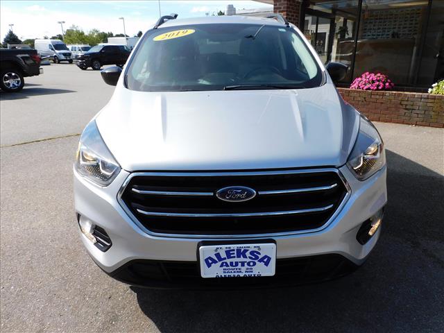 2019 Ford Escape SE:KUC42641