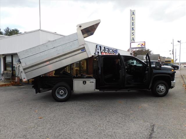 2022 Chevrolet 3500HD DRW Crew Cab 4WD Aluminum Dump