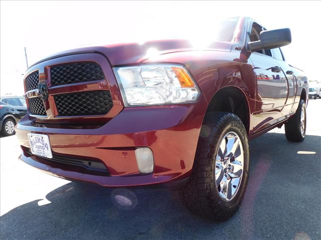 2017 RAM 1500 Express:HS813381