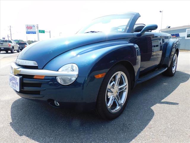 2005 Chevrolet SSR LS