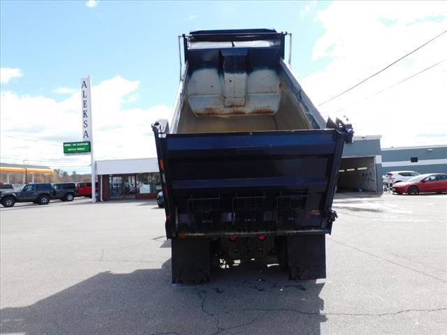 2020 International HV607 10 WHEEL 6X4 15FT DUMP
