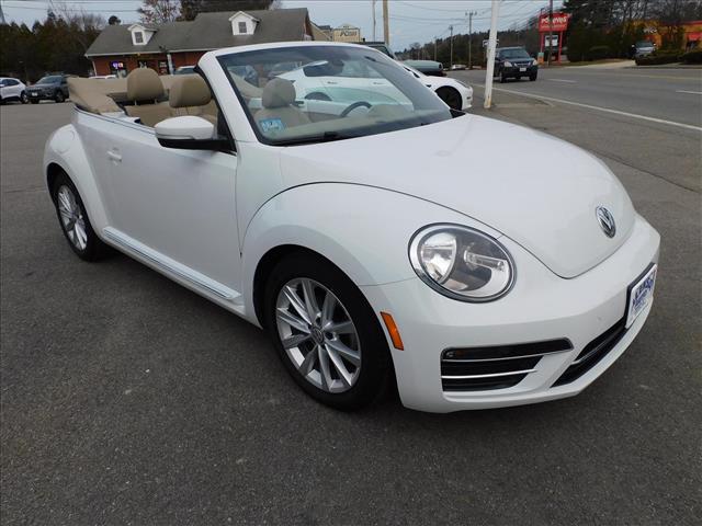 2019 Volkswagen Beetle Convertible 2.0T SE:KM504957