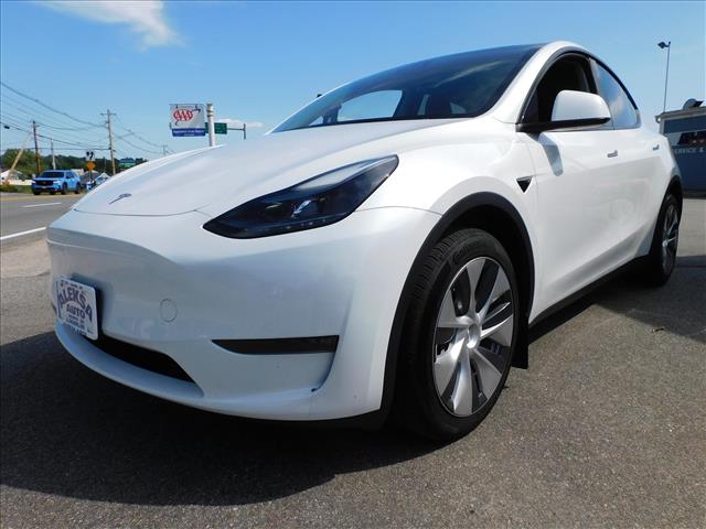 2024 Tesla Model Y Long Range:RA220014