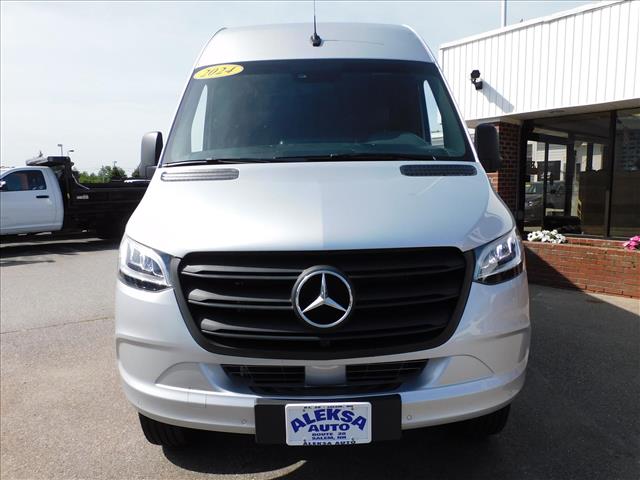 2024 Mercedes-Benz Sprinter 2500:RT182026