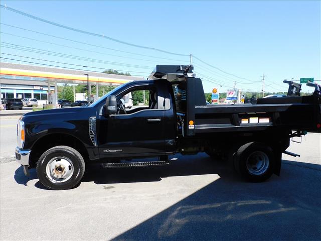 2023 Ford F-350 Super Duty DRW 4WD DUMP:PED12902