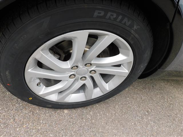 2020 Land Rover Discovery Landmark Edition:L2423820