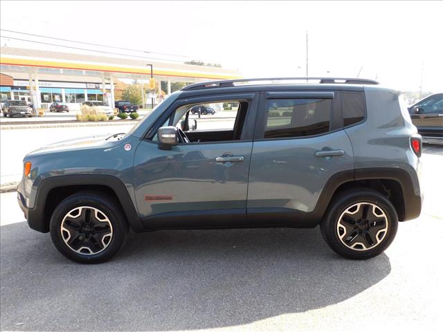 2015 Jeep Renegade Trailhawk:FPB91544