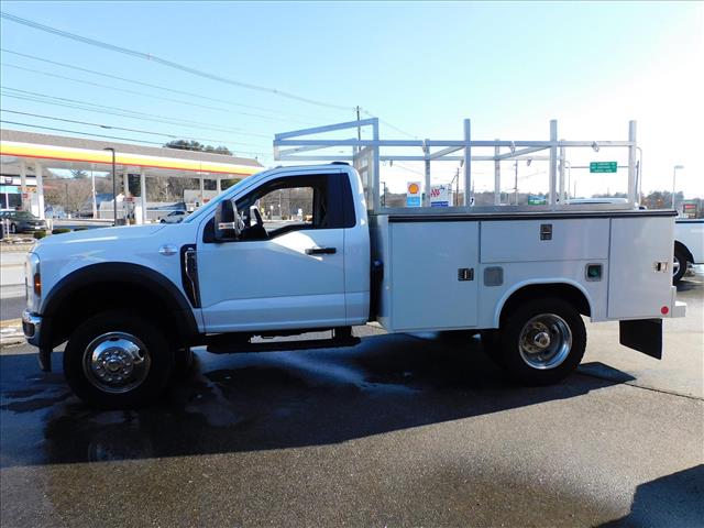 2024 Ford F600 DRW 4WD Service Body:A01173