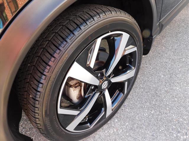 2021 Nissan Rogue Sport SL