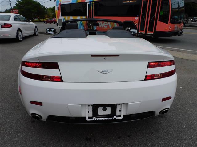 2008 Aston Martin V8 Vantage Roadster:8GD08213