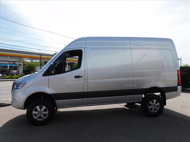 2024 Mercedes-Benz Sprinter 2500:RT182026