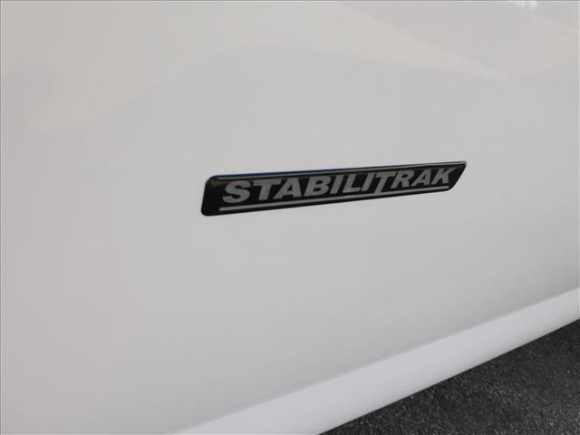 2023 Chevrolet Express 3500:PN012172