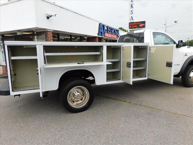 2020 RAM 5500 DRW 4WD Service Body 11 Ft Knapheide:151624