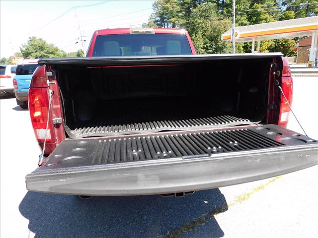 2017 RAM 1500 Express:HS813381