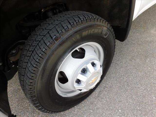 2024 Chevrolet Silverado 3500HD DRW 4WD Dump:RF170502