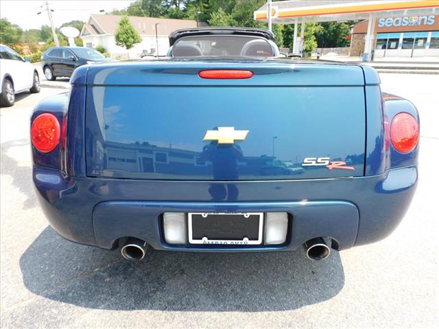 2005 Chevrolet SSR LS