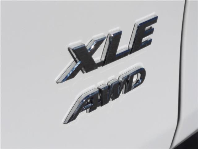 2019 Toyota RAV4 XLE:KD038724
