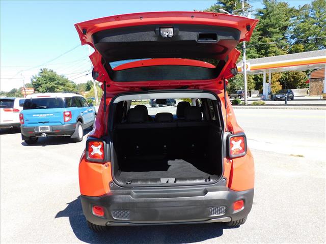 2023 Jeep Renegade Limited:PPP15193
