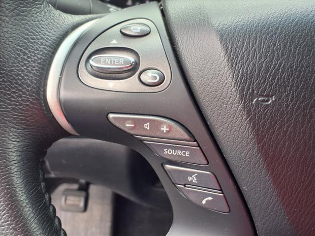 2014 Nissan Pathfinder SL