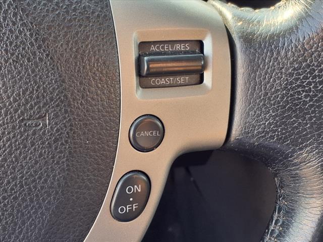 2011 Nissan Rogue S