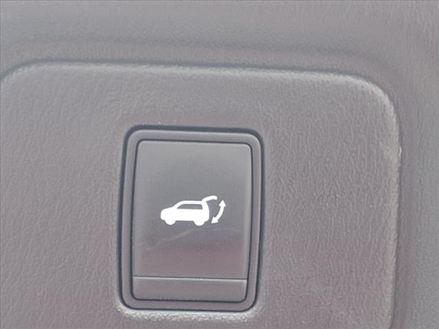 2014 Nissan Pathfinder SL