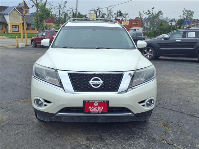 2016 Nissan Pathfinder Platinum