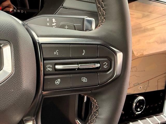 2025 GMC Acadia AT4