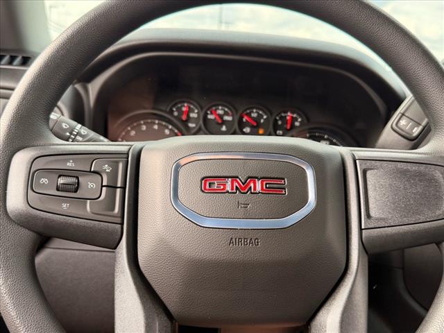 2025 GMC Sierra 1500 Pro