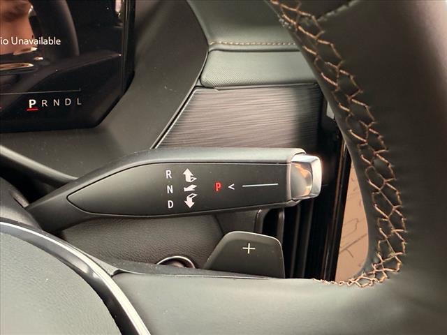 2025 GMC Acadia AT4