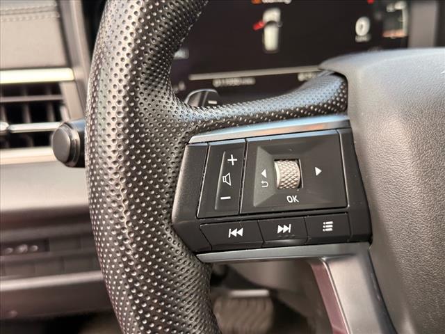 2023 Mitsubishi Outlander Black Edition