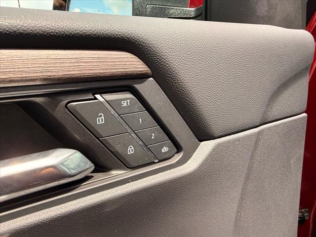 2024 GMC Acadia Denali