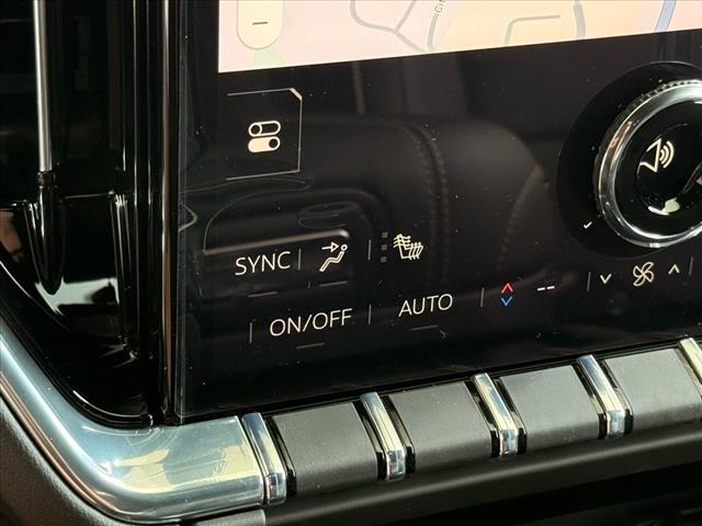 2025 GMC Yukon Elevation