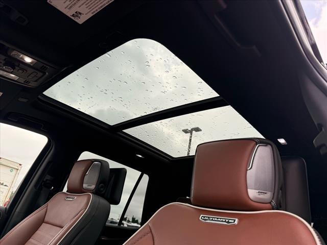 2023 GMC Yukon Denali Ultimate