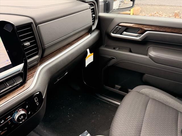 2025 GMC Sierra 2500HD SLE