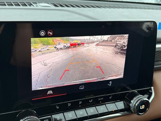 2025 GMC Canyon AT4