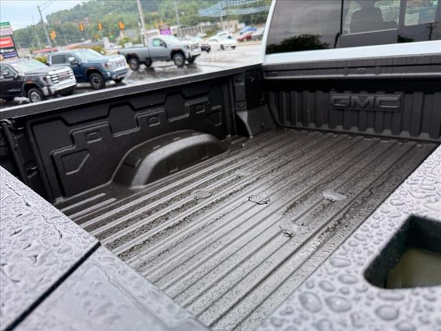 2025 GMC Sierra 2500HD AT4X