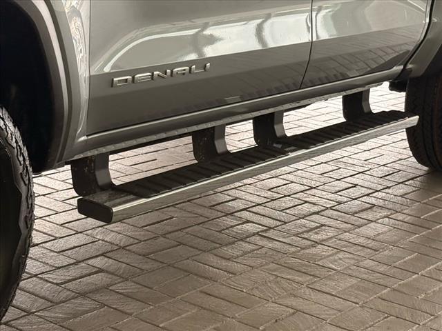 2025 GMC Canyon Denali