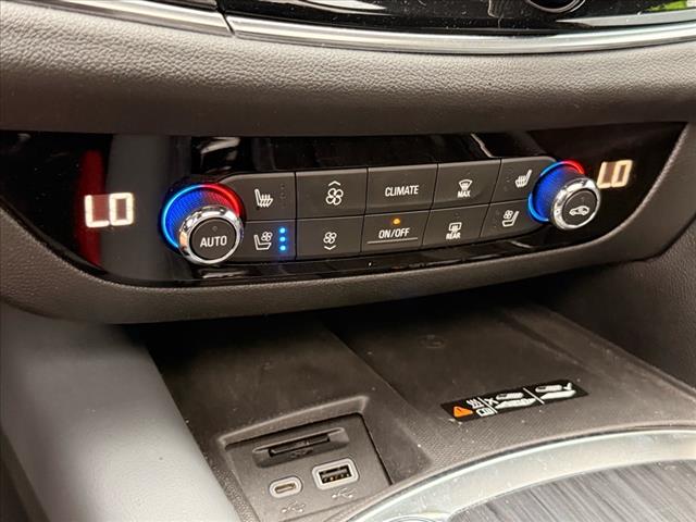 2023 Buick Enclave Premium