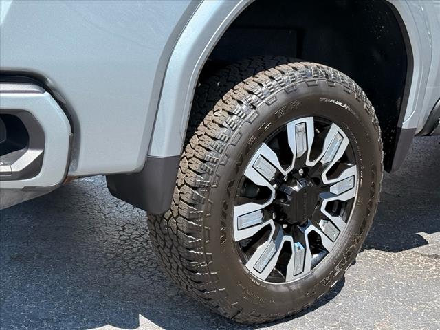 2025 GMC Sierra 2500HD Denali
