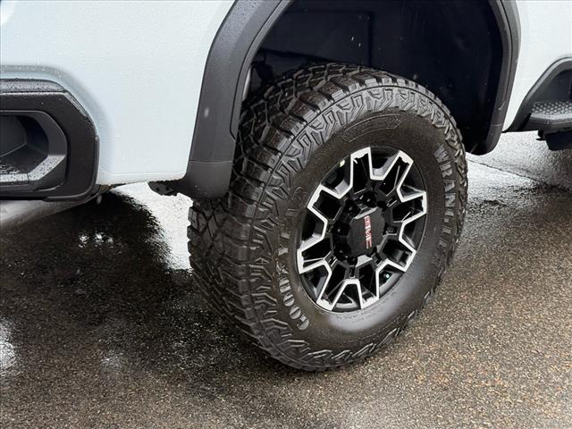 2025 GMC Sierra 2500HD AT4X