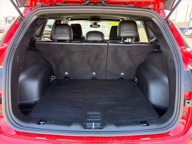2022 Jeep Compass (Red) Edition