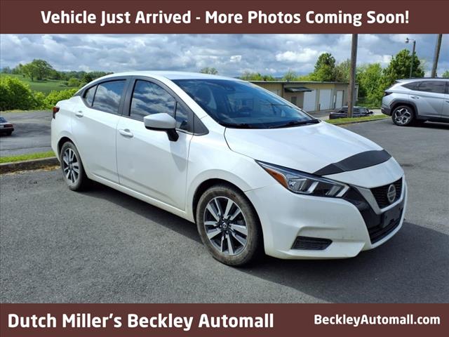 2022 Nissan Versa SV
