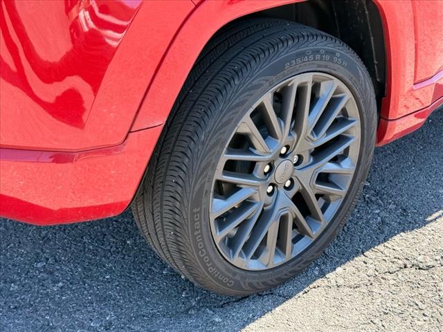 2022 Jeep Compass (Red) Edition