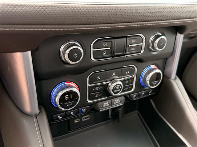 2021 GMC Yukon XL SLT