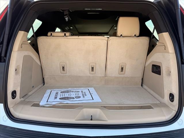 2022 Cadillac Escalade Premium Luxury